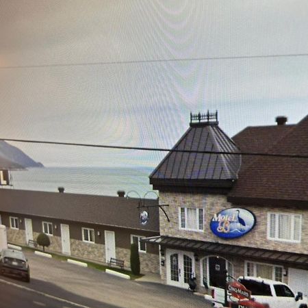 Saint-Siméon Motel Vue Belvedere מראה חיצוני תמונה