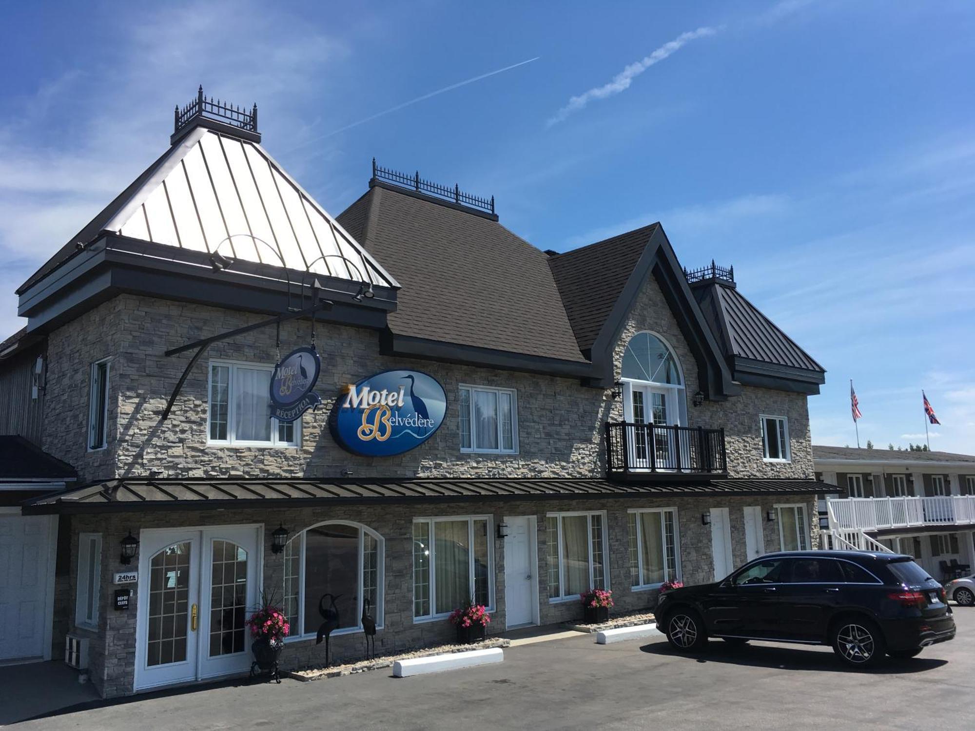 Saint-Siméon Motel Vue Belvedere מראה חיצוני תמונה