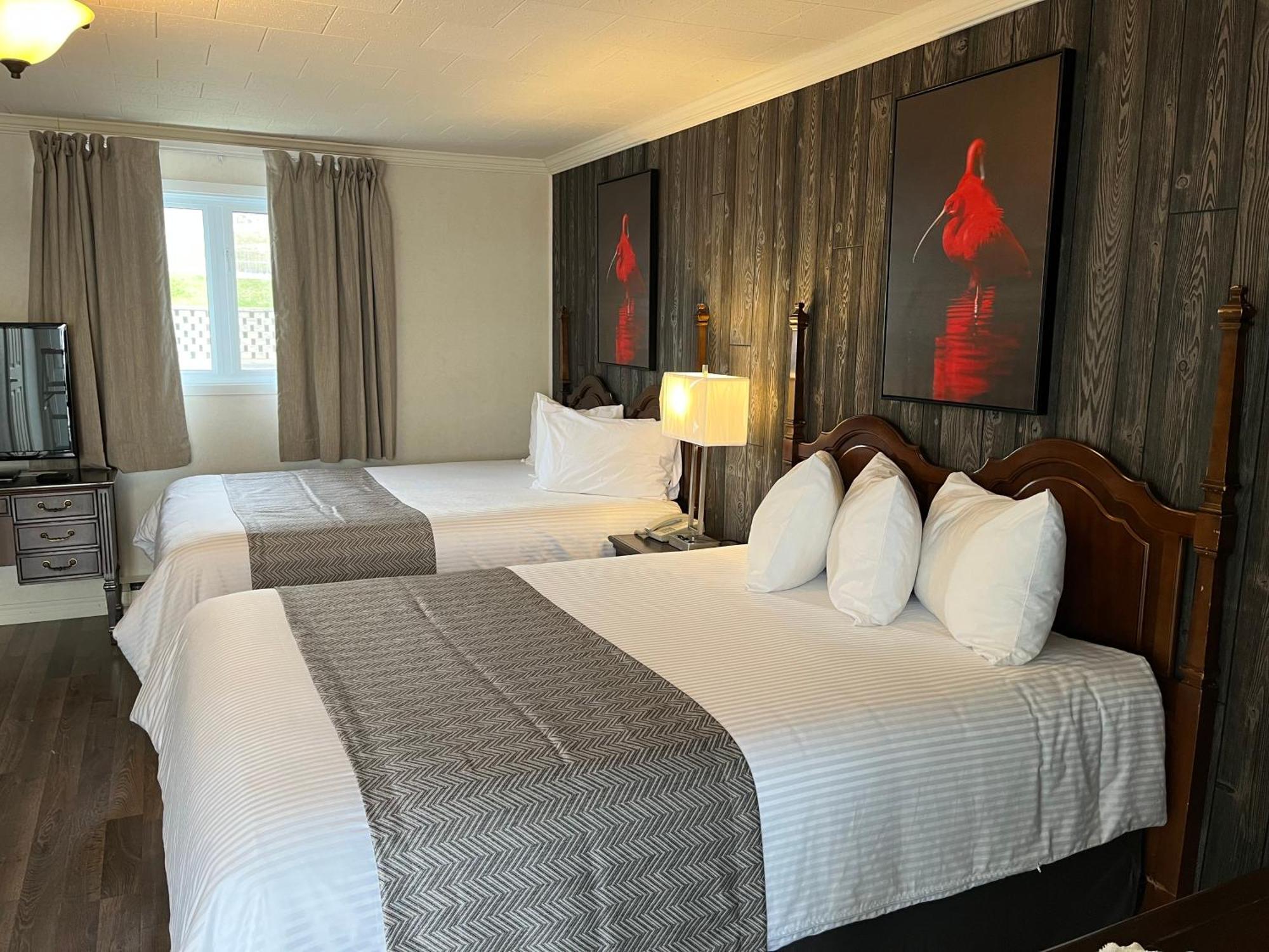 Saint-Siméon Motel Vue Belvedere מראה חיצוני תמונה