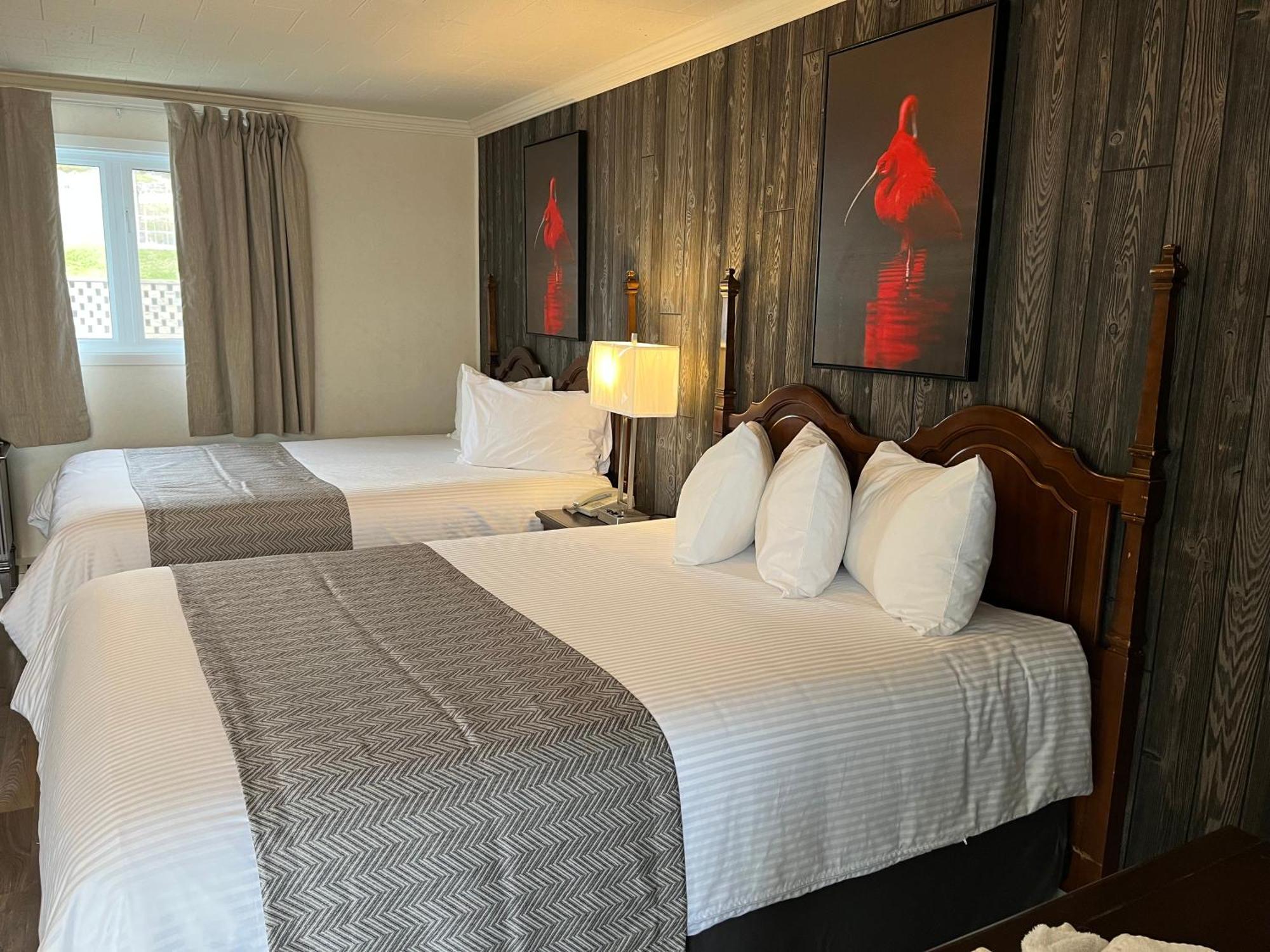 Saint-Siméon Motel Vue Belvedere מראה חיצוני תמונה