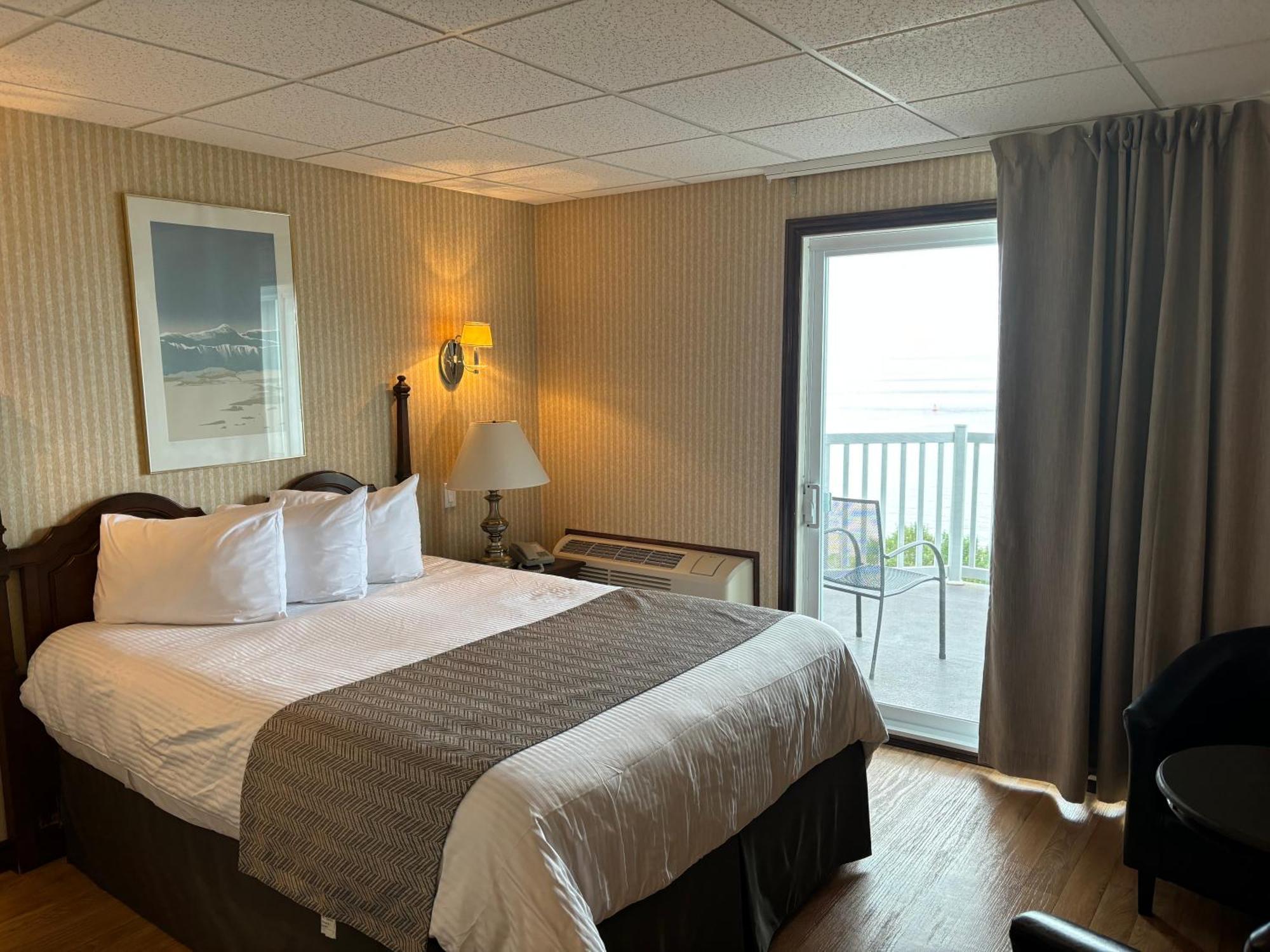 Saint-Siméon Motel Vue Belvedere מראה חיצוני תמונה